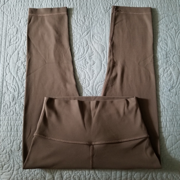 LULULEMON Dark Carbon Align Crops 19" Sz 4 - Picture 3 of 4